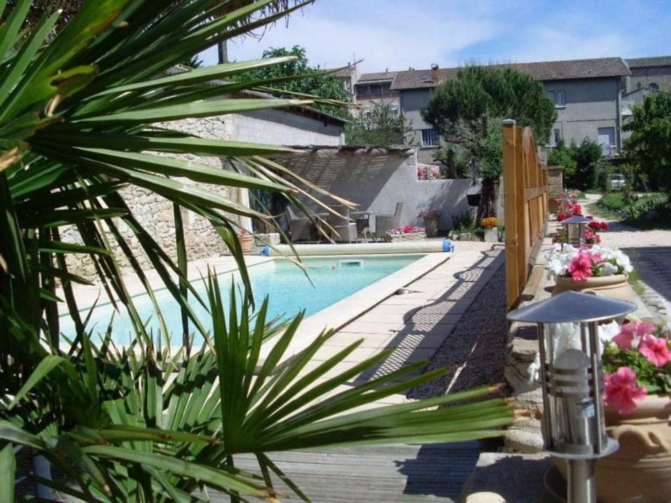 Chambre L'Orchidee Vallon-Pont-dʼArc Exterior foto